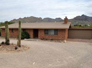 1220 E Camino De Los Padres, Tucson, AZ 85718