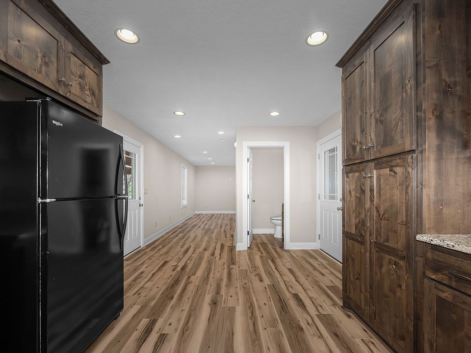 16th image of this home