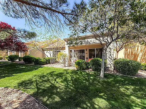 3rd image of 9653 Blue Bell Dr