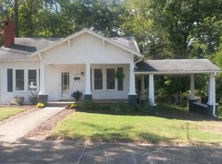 302 Blanton St, Paris, TN 38242