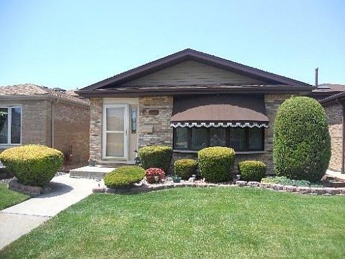 1st image of 5912 S Neenah Ave