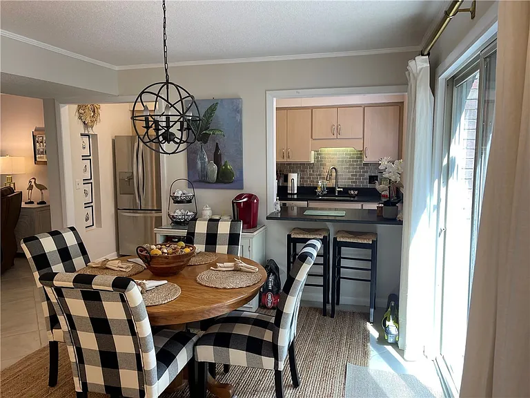 800 Mallery St #C-27 — Photo 13