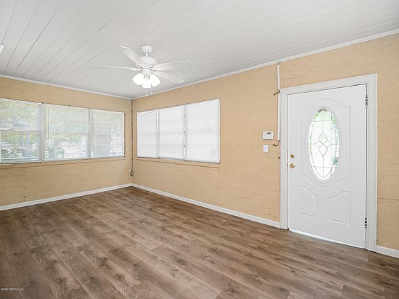 3rd image of 1174 W 28th St