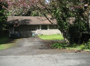 1461 Oriental Ave, Bellingham, WA 98229