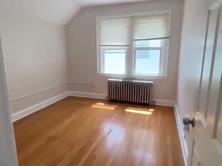 30 Platt St #3 — Photo 4