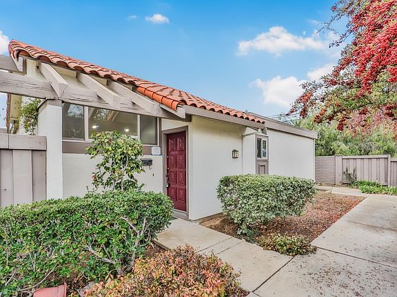2nd image of 8053 Park Villa Cir