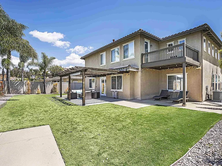1306 Traver Ct — Photo 1