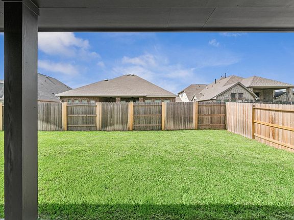 7th image of this home