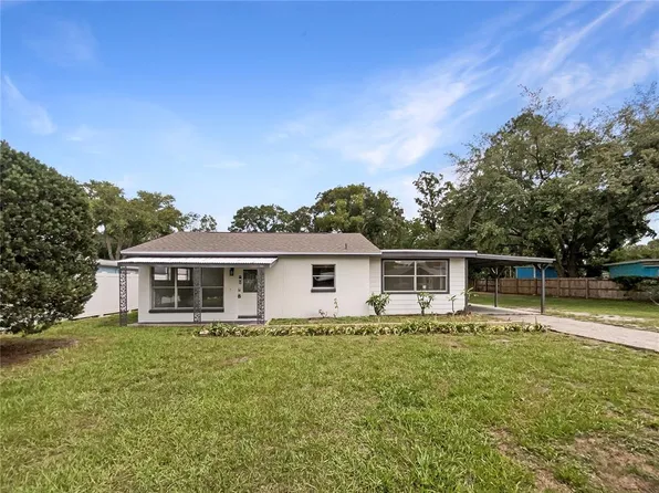 103 4th Ave NW, Lutz, FL 33548