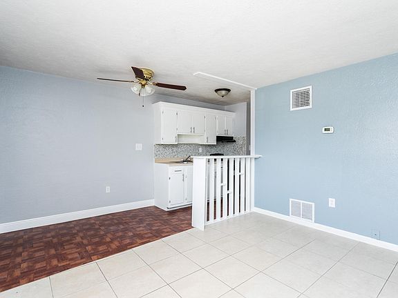 5th image of 1215 10th St APT 4