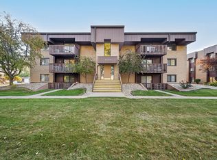 1500 Rock Run Dr #2D, Crest Hill, IL 60403