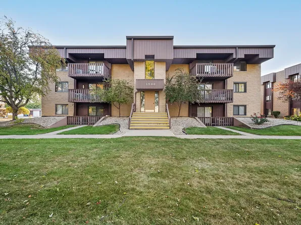 1500 Rock Run Dr #2D, Crest Hill, IL 60403
