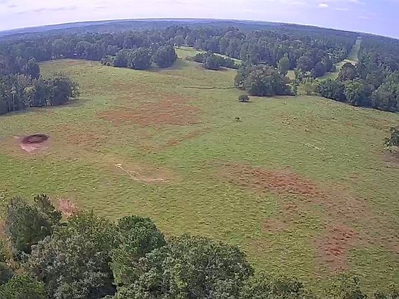 4th image of 104 County Road 113