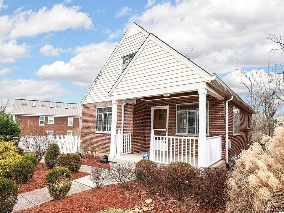 1st image of 3862 Mount Vernon Ave