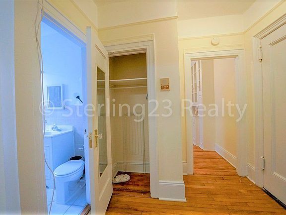 4th image of 2276 41st St APT 2D