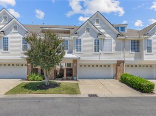 1059 Bay Breeze Dr, Suffolk, VA 23435