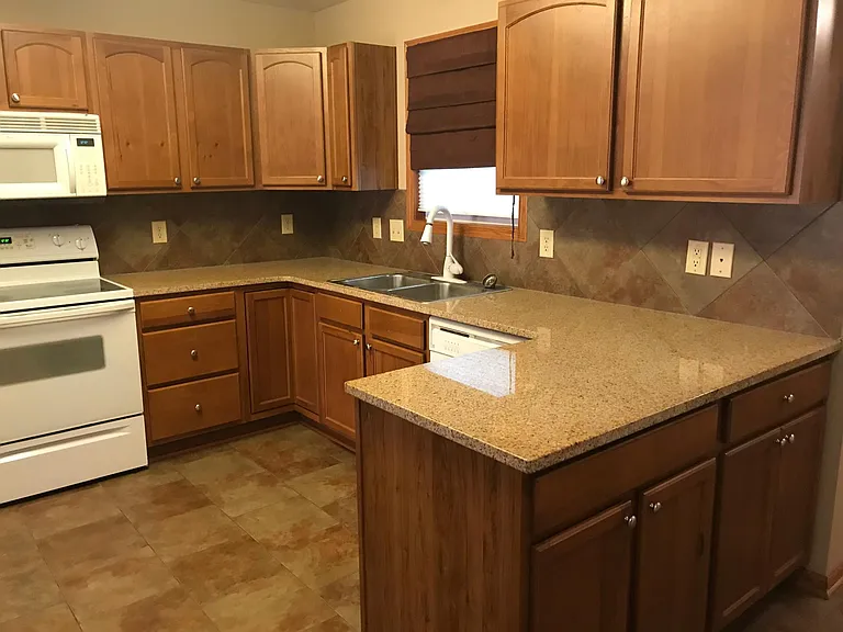 3507 McLaughlin Dr — Photo 8