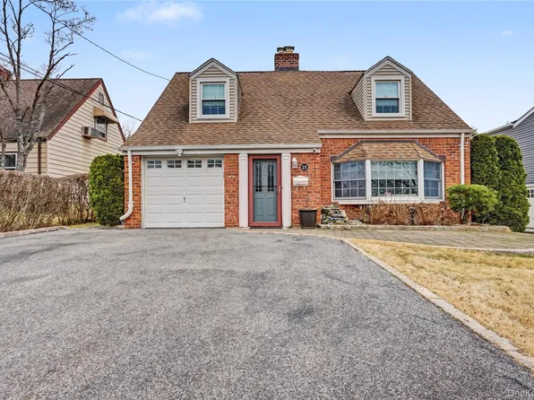 25 Joyce Road, Eastchester, NY 10709