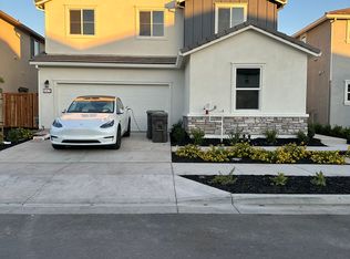 442 Manhattan Dr, Lathrop, CA 95330