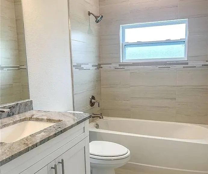 2802 NW 3rd Ave — Photo 12