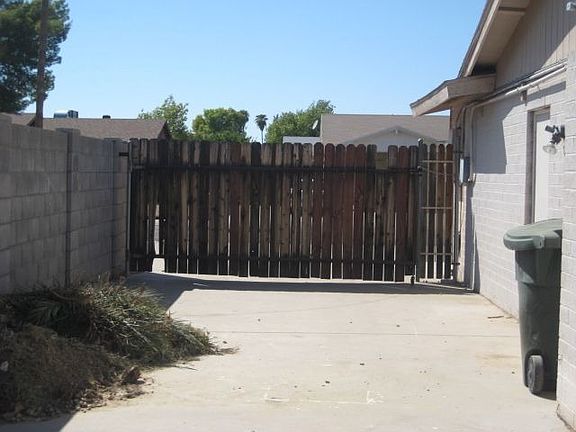 5th image of 12221 N 48th Dr