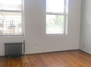 9013 43rd Ave APT 3F, Elmhurst, NY 11373