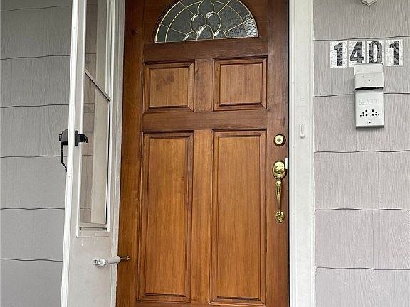 3rd image of 1401 N 20th St