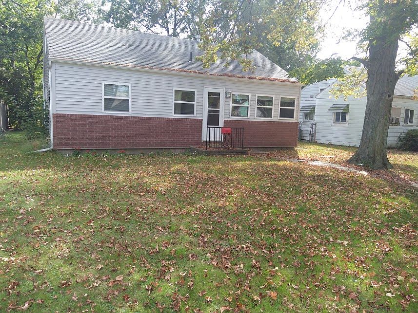 1st image of 311 E Emerald St