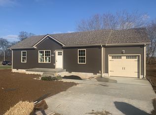 235 Indiana Ave, Oak Grove, KY 42262