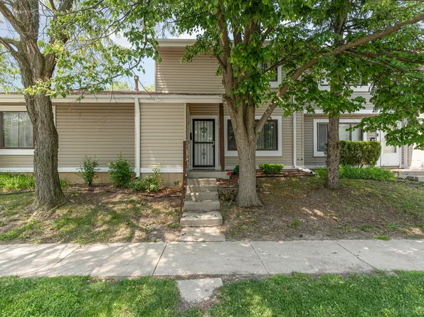 2265 Windsor Ln, Country Club Hills, IL 60478