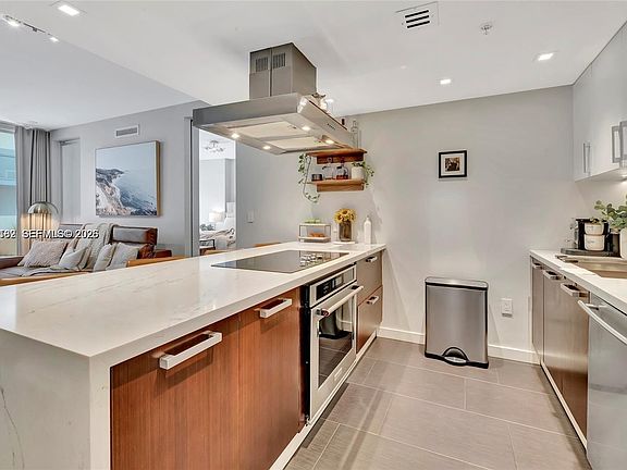 2nd image of 720 NE 62nd St #307