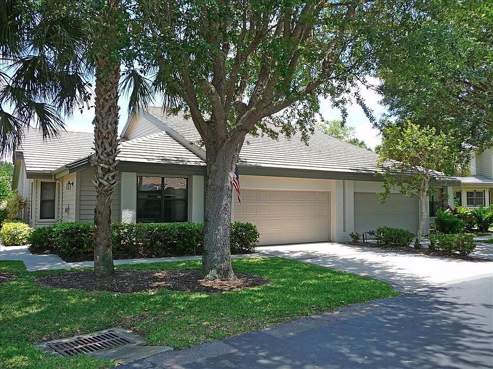 27155 Kindlewood Lane Bonita Springs, FL