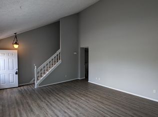 723 Peachtree Pl #1, Mason, MI 48854