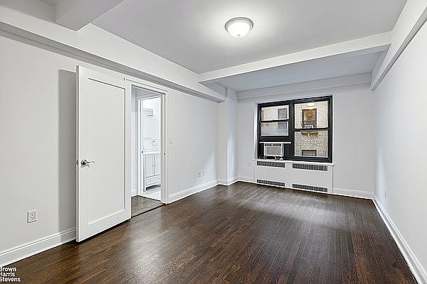 1st image of 160 E 89th St APT 4E