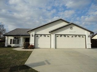 11718 Cotner Ave, Bakersfield, CA 93312