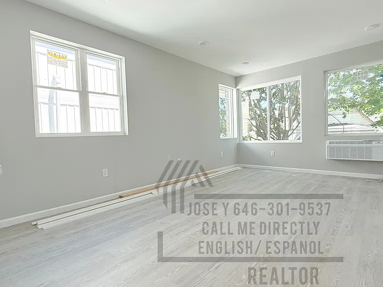 240-242 Harrison St #200 — Photo 8