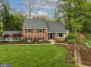 236 Anthony Wayne Dr, Wayne, PA 19087