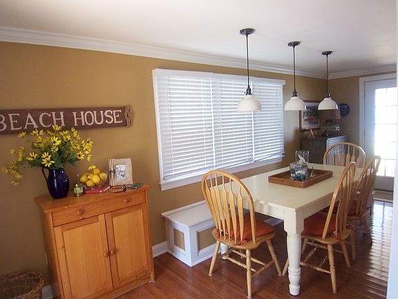 5th image of 43 W Sand Dune Ln