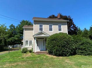 497 Ryders Ln, East Brunswick, NJ 08816