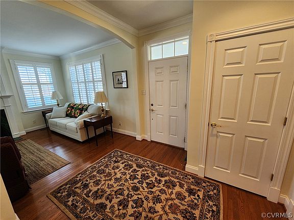 5th image of 9350 Amberleigh Cir