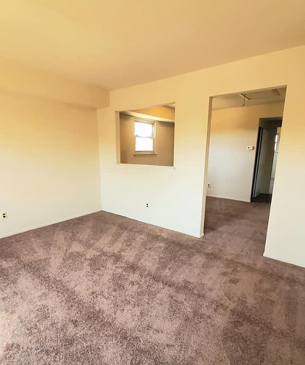 1st image of 2223 Pileggi Rd APT A