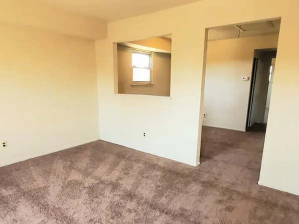 2223 Pileggi Rd APT A, Warrington, PA 18976