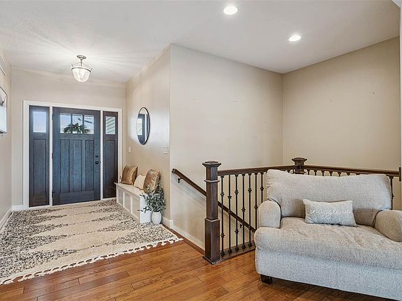 5th image of 315 N Juniper St