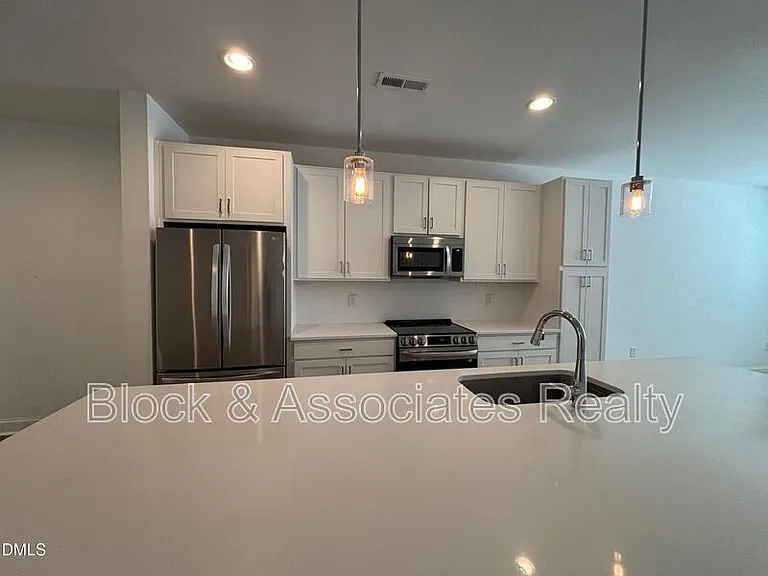 5710 Parker Pines Ct — Photo 37