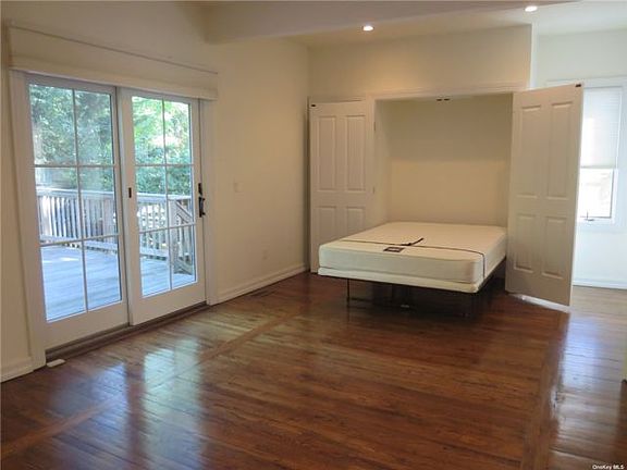 5th image of 59 Doris Ave