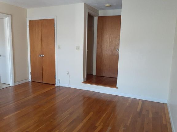 4th image of 365 Angell St APT 8