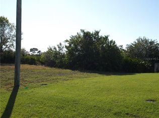 120 Wright Dr, Rotonda West, FL 33947