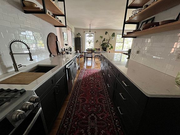 4th image of 3299 Cambridge Ave APT 5H