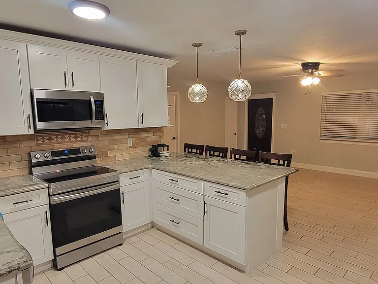 8303 Pensacola Rd — Photo 17