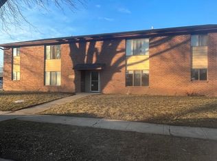 2736 4th Ave N APT 8, Fort Dodge, IA 50501